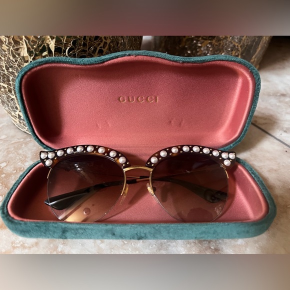 GUCCI SUNGLASSES GG0212S 002 CAT EYE HAVANA GOLD PEARL ACCENTS - Picture 4 of 6